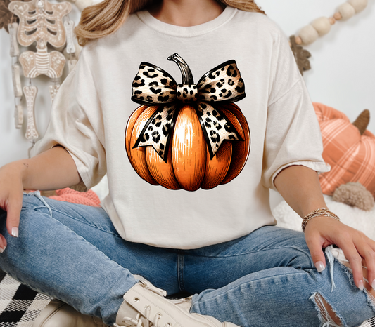 Pumpkin with Leopard Bow